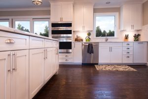 Hardwood Floors in the Kitchen: Is it the Best Flooring Option for Your Home?